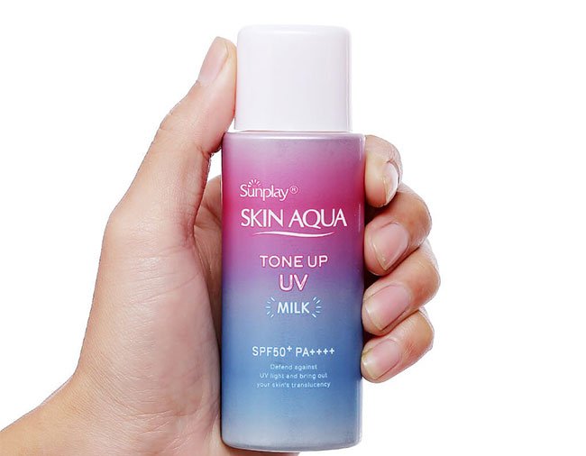 Review kem chống nắng Skin Aqua Tone Up UV Milk