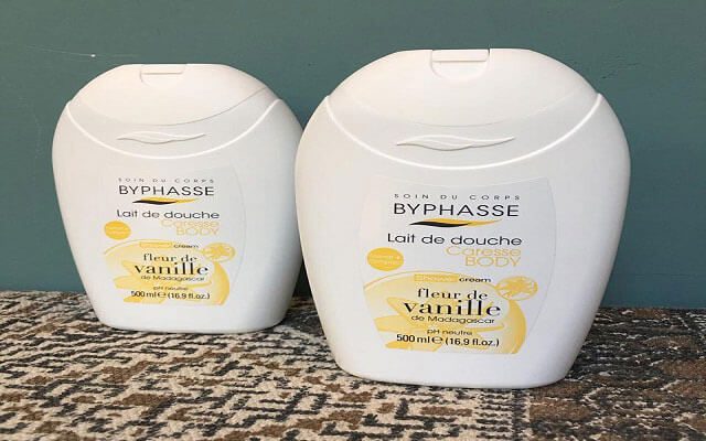 Sữa tắm Byphasse Vanilla 500ml tiện ích