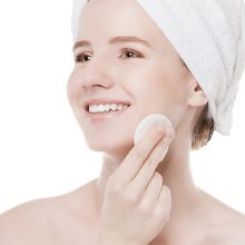 Kinh nghiệm chọn kem dưỡng ẩm cho da dầu mụn chất lượng, giá tốt